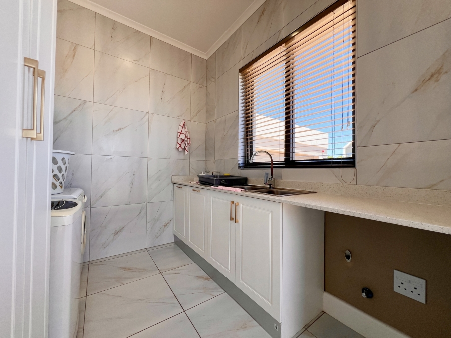 2 Bedroom Property for Sale in Langebaan Country Estate Western Cape